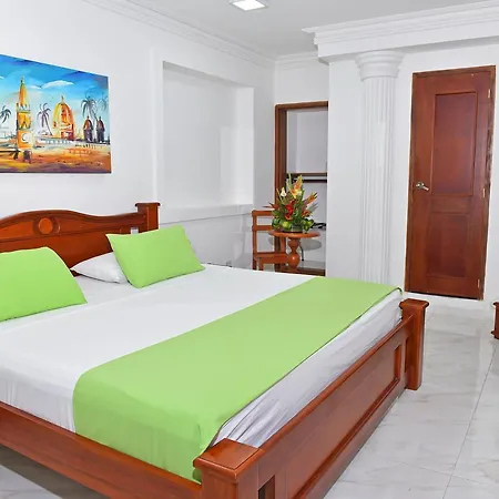 Hotel Simon Bolivar *