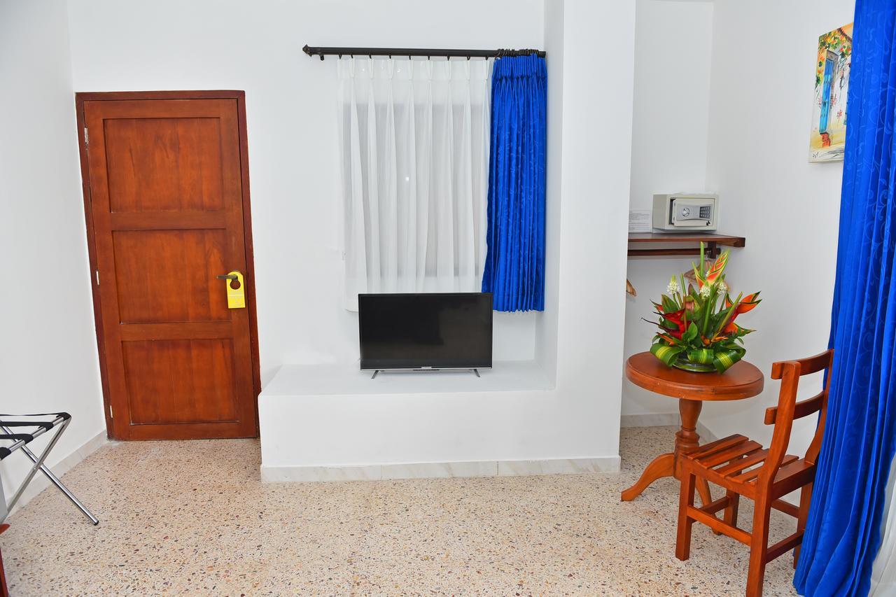 Simon Bolivar Cartagena